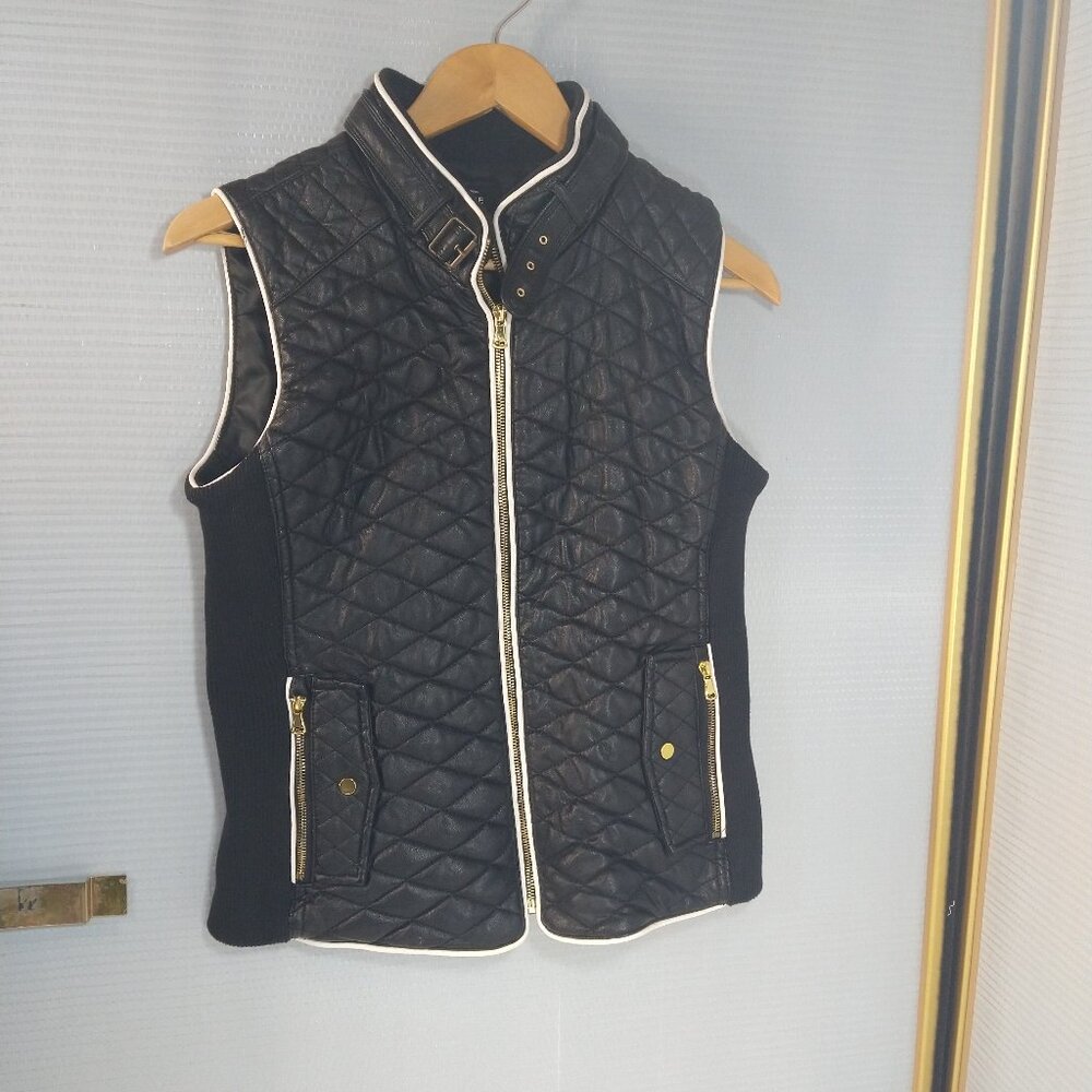 Fate Vest Womens Med Black White Quilted Faux Leather Zip Pockets Rib Knit Side